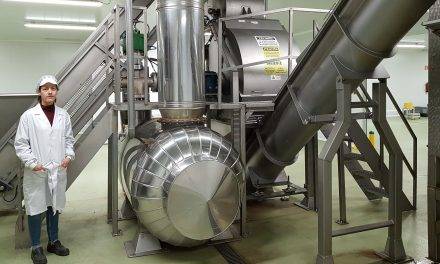 Paturpat utiliza el pelador a vapor Tomra Orbit