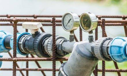 Las buenas prácticas medioambientales incluyen reciclar el agua