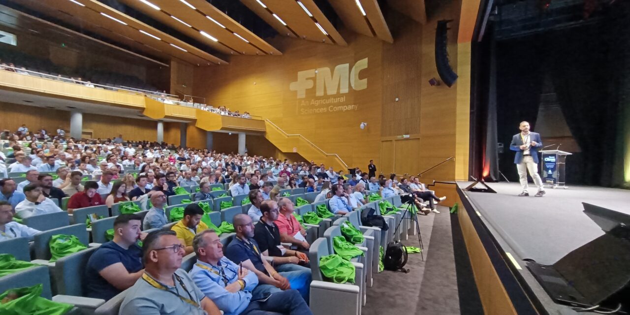 FMC presenta en el Citrus Forum de Valencia la alta eficacia y persistencia de Exirel Cebo en el control de Ceratitis en cítricos gracias a la potencia de Cyazypyr®
