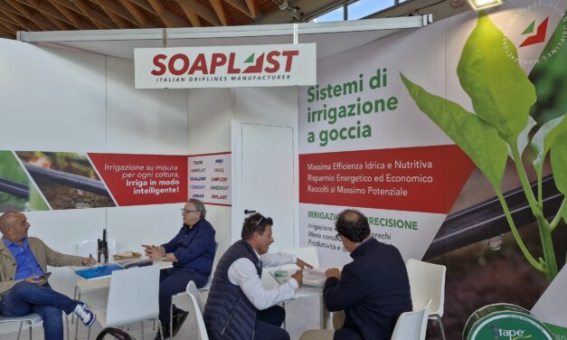 Versatilidad y precisión en riego por goteo en Macfrut 2025